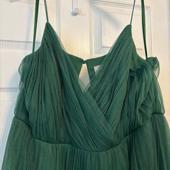 ASOS DESIGN Curve cami pleated tulle maxi dress - Forest Green - SZ 18 - Picture 7 of 12